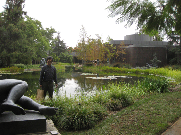 joe hou's father at norton simon  3